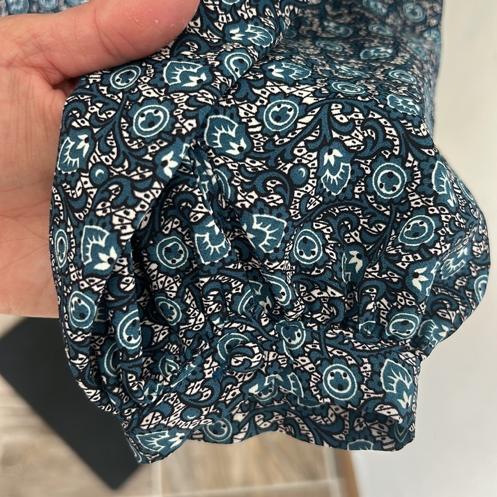 1. State Cloud Dancer Folklore Blue Blouse Size Small NWT - Picture 8 of 12